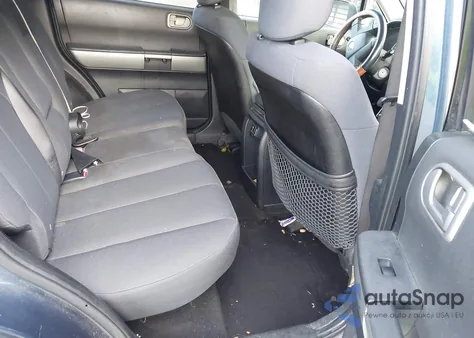 2004 Mitsubishi Endeavor Ls z USA, uszkodzony, nr VIN 4A4MM21S04E009011